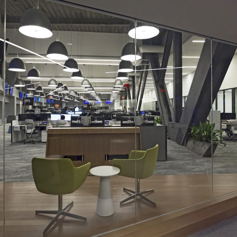 KCG Holdings, Inc New York, showing how Aspect traditional trading desks can adapt and suit any workspace large or small.
